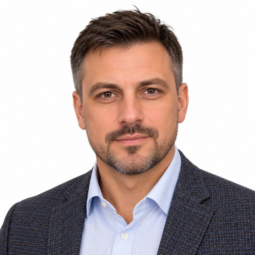 Игнатенко Сергей Владимирович, директор по логистике